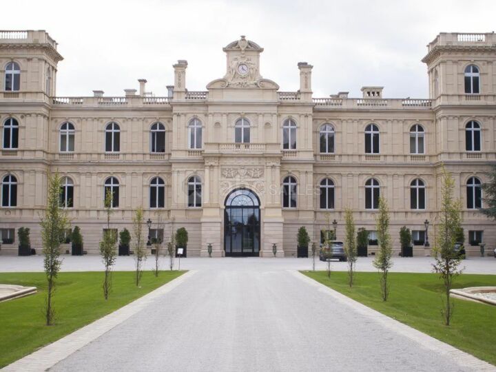 Château de Ferrières