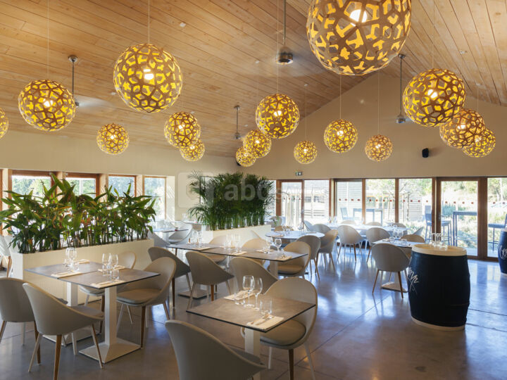 Viavino Restaurant