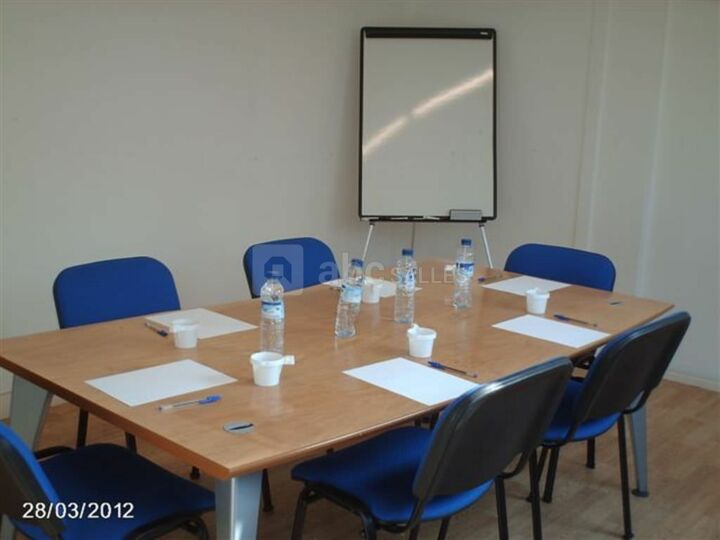Salle de Réunion B