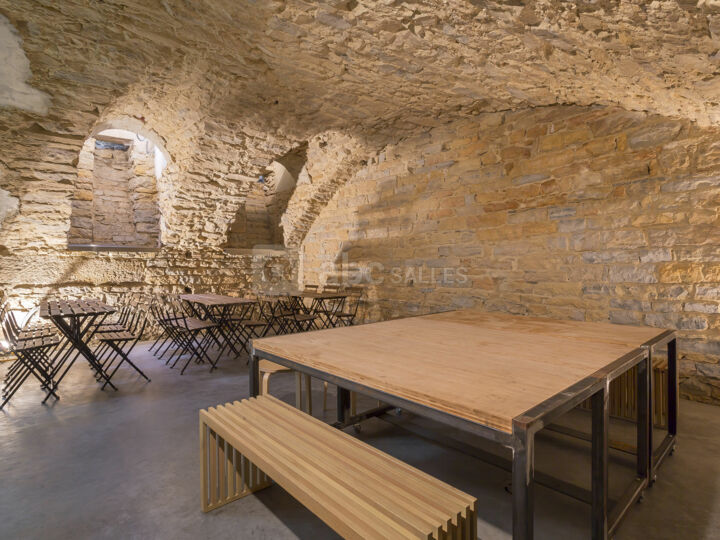 Cave voûtée