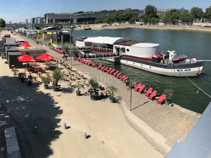 La Péniche de Monsieur Jean