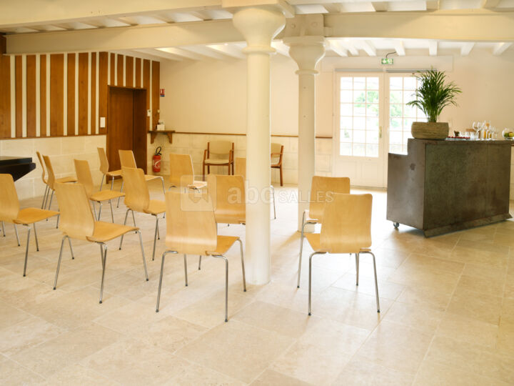 Salle de réunion RDC