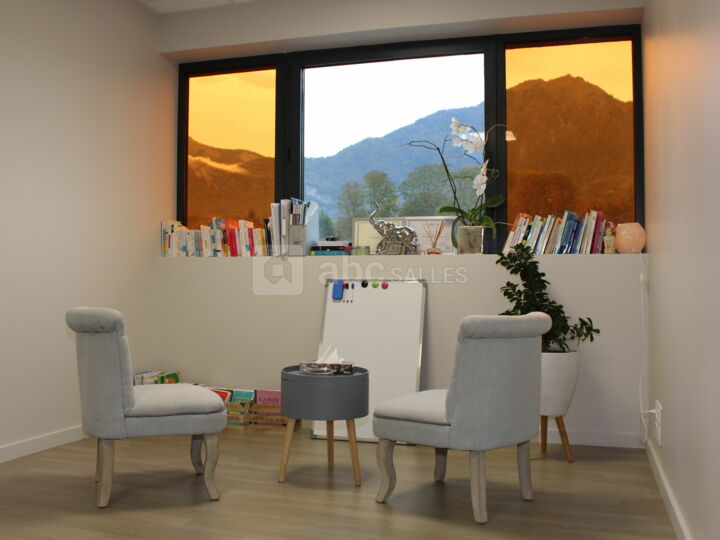 Salle / bureau les Bauges