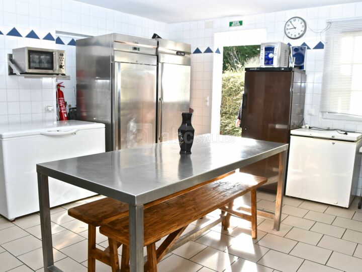 Salle climatisée La Vignonette à Beaumont Sardolles