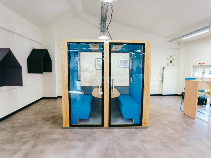 Espace de coworking La WAB - Salon de réunion 2