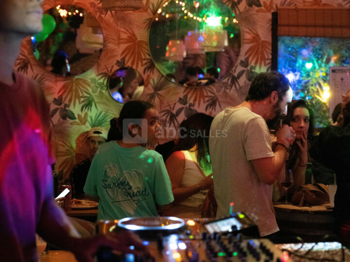 Bar salle principale