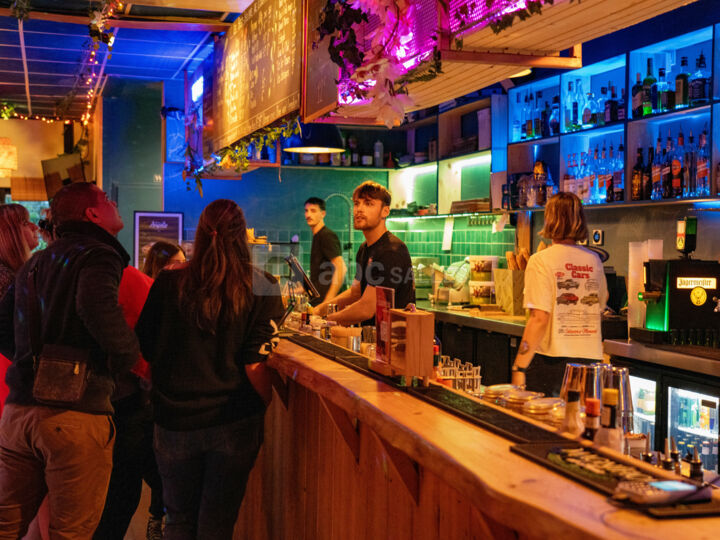 Bar salle principale