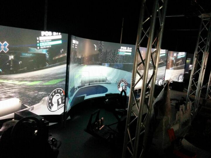 Salle des simulateurs