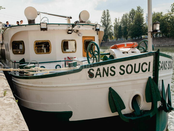 Péniche La Sans-Souci