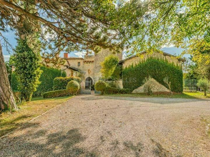 Le Château du Pin