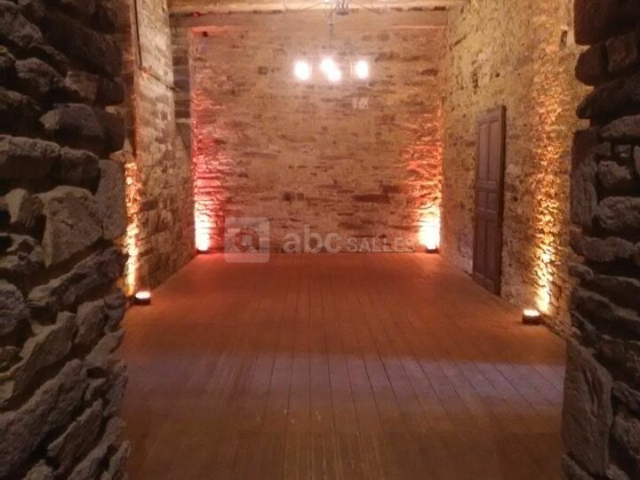 Les Salles Communicantes