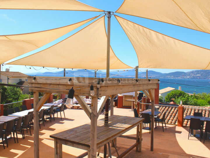 Le Rooftop (toit terrasse panoramique vue mer)