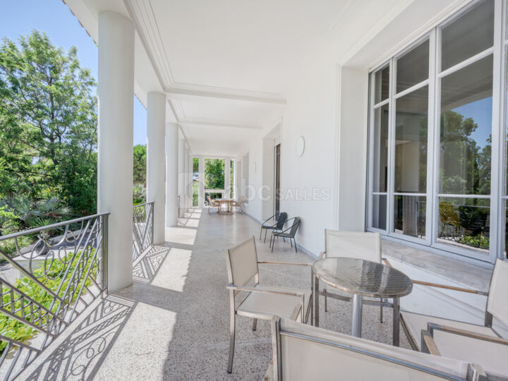 Colonnade