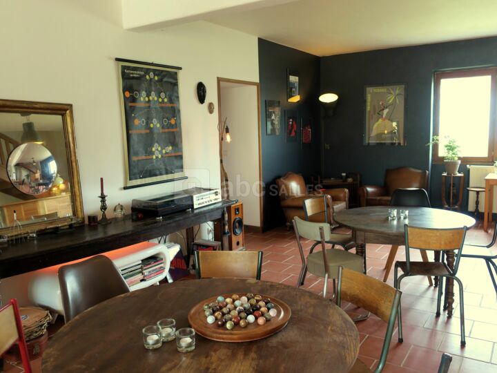 Salle de réunion et d'ateliers