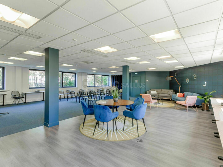 Chill and Event Room