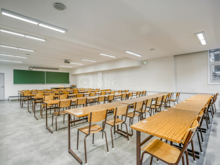 Salle de cours/réunion 35