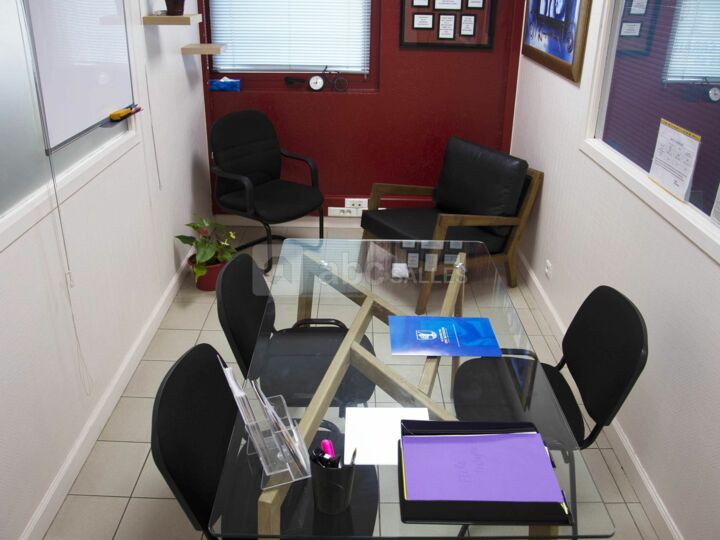 Bureau / Cabinet