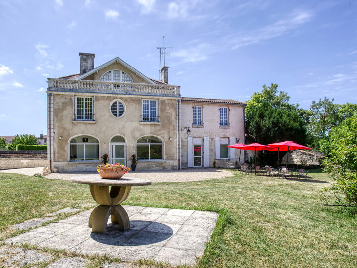 Le Pavillon Castel
