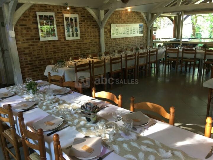 Salle + Terrasse couverte