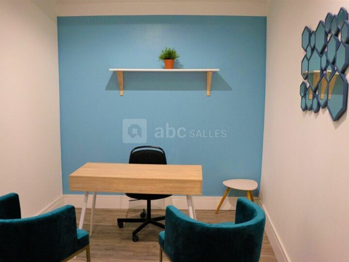 Bureau bleu