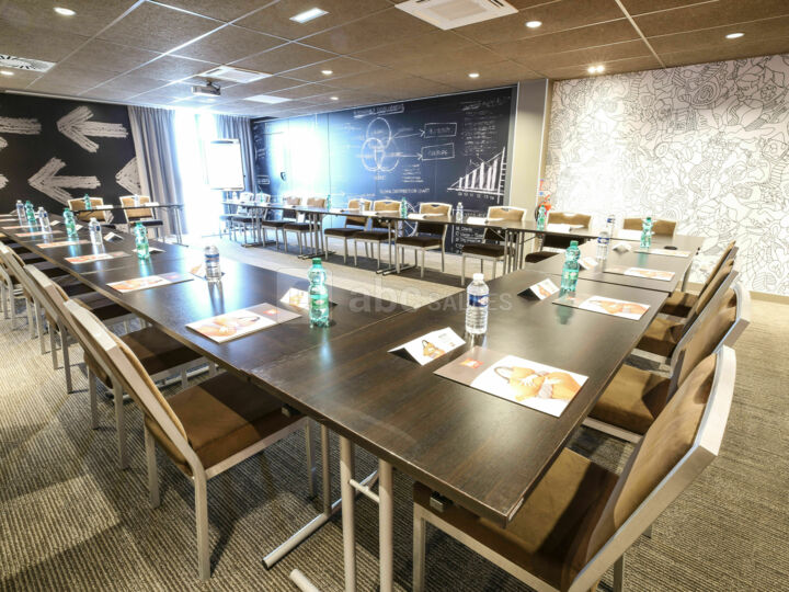 Ibis Niort Est Mendès France