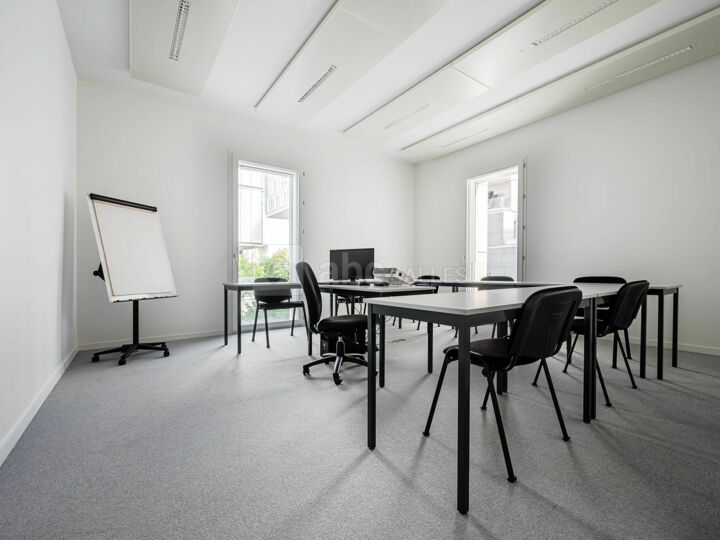 Salle de réunion 2 (moyenne)