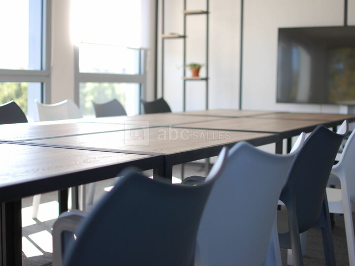 Grande salle (réunions, formations, réceptions pro)