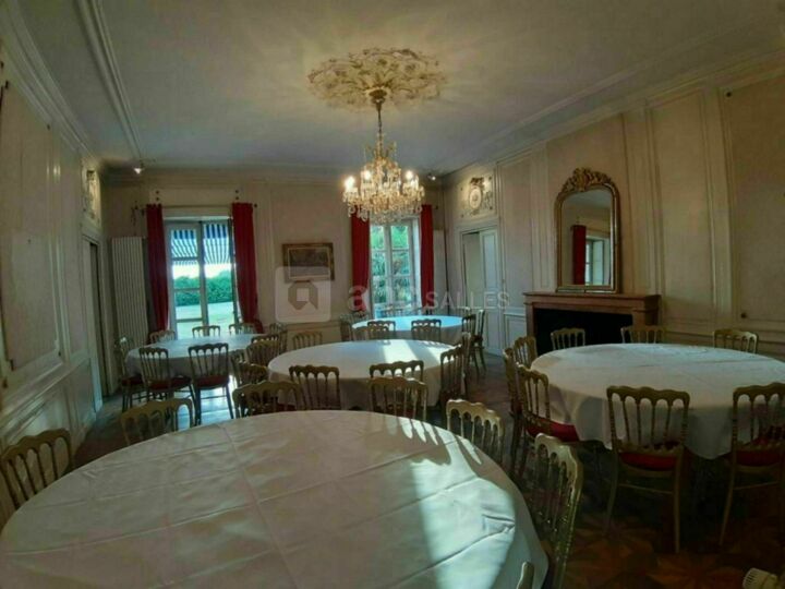 Grand salon