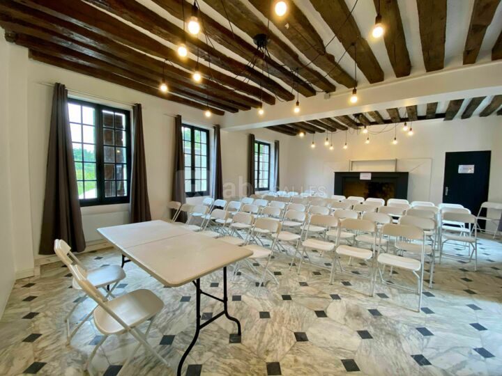 Salle de Réunion 1