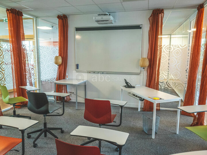 Salle colorée