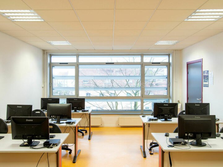 Salle informatique Armand Bloch