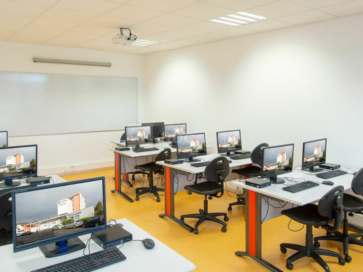 Salle informatique Jean Messagier