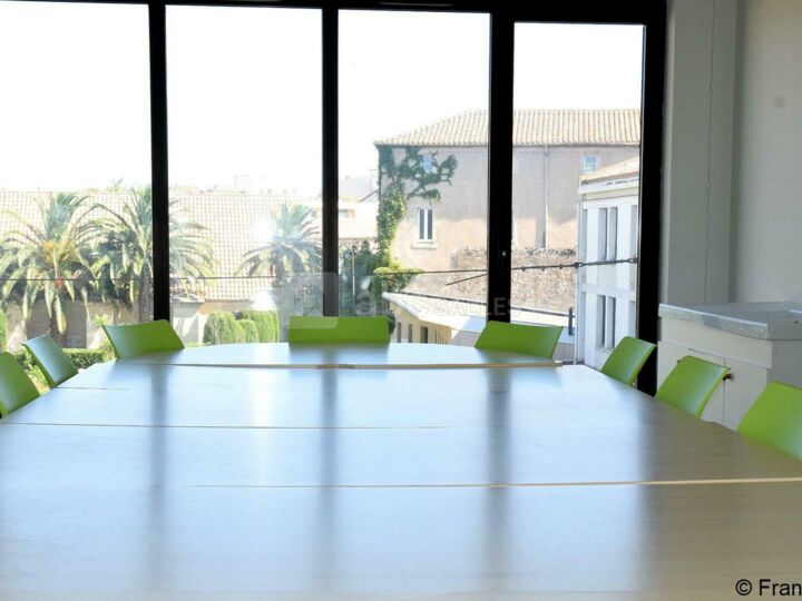 Salle de réunion classique