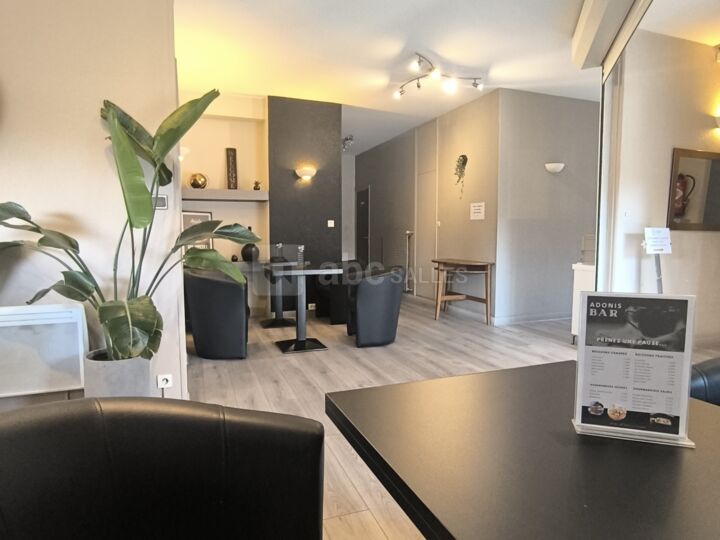 Adonis Lyon-Est Hôtel Artys