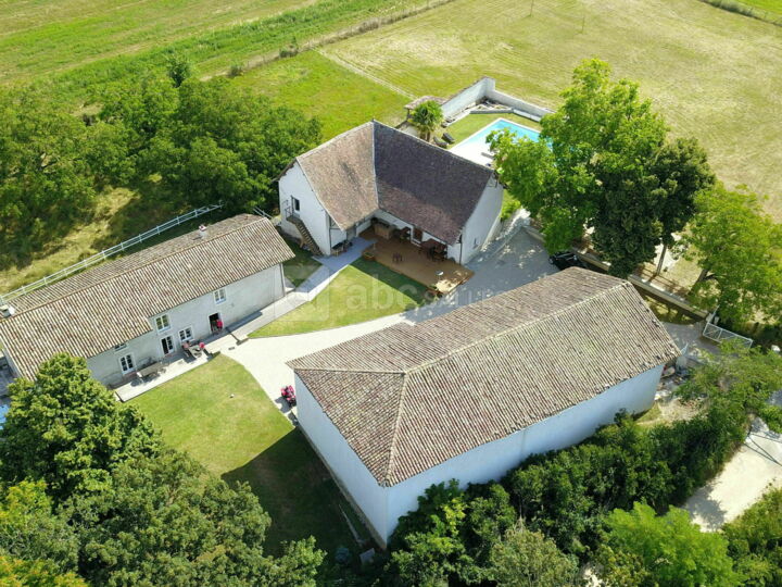La Ferme des Bâties