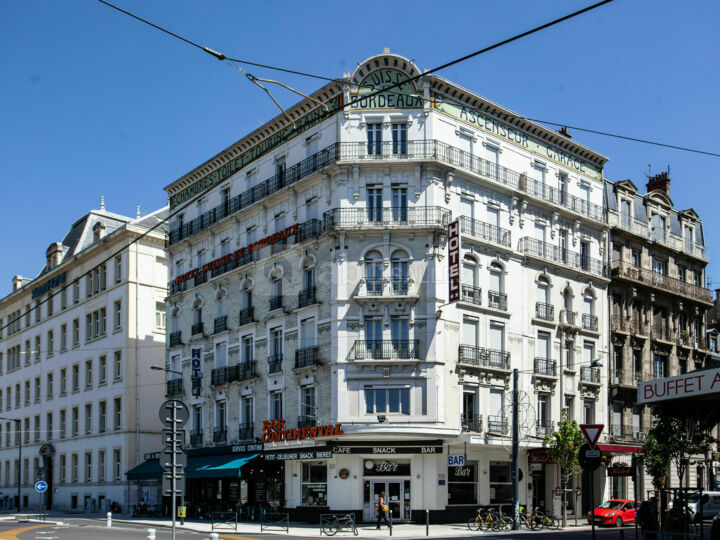 Brit Hotel Grenoble Suisse et Bordeaux