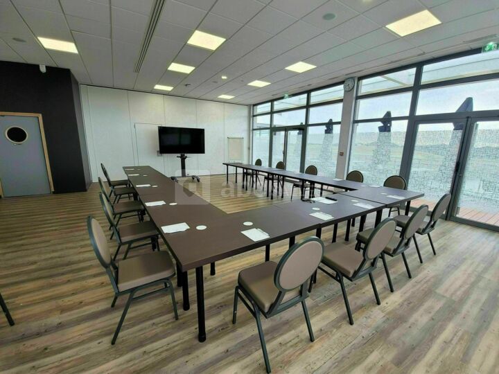 Salle Wings