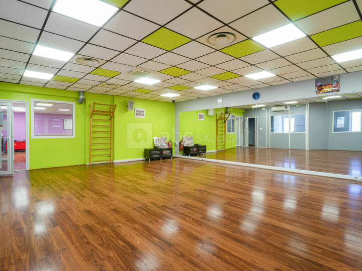 Salle moyenne