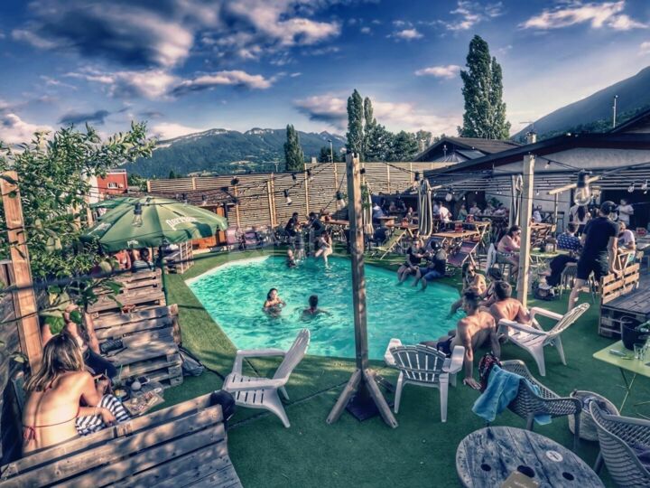 Terrasse + Piscine