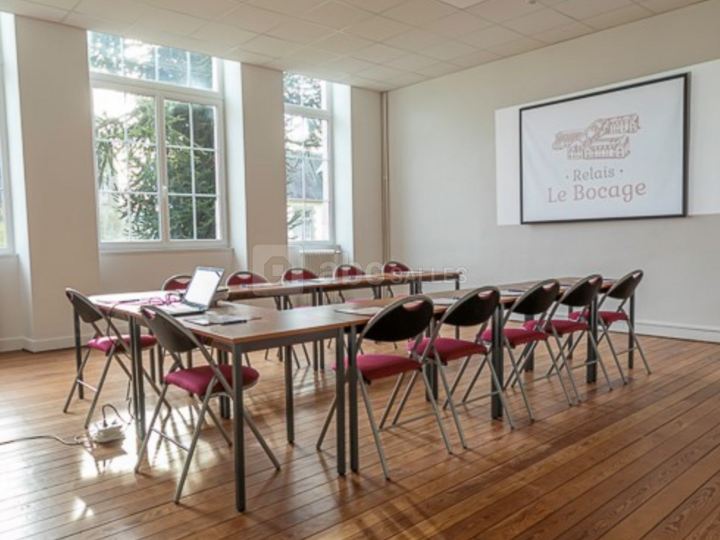 SALLE SAINT ELLIER