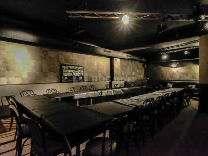 Salle du bas