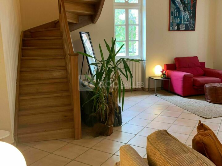 Petit Salon