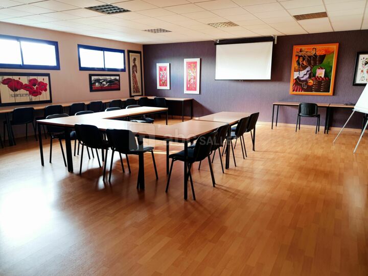 Le Dauphin salle 1