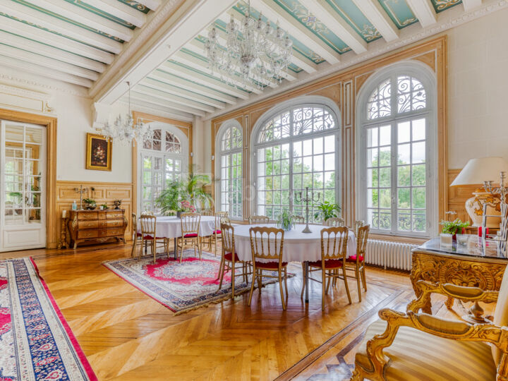 Grand Salon