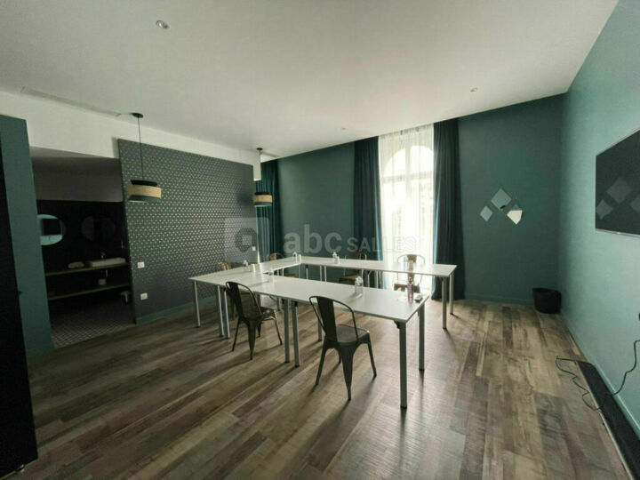 Salle de sous commission