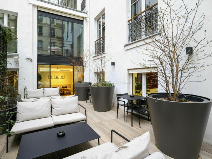 Espace bar-restaurant/terrasse