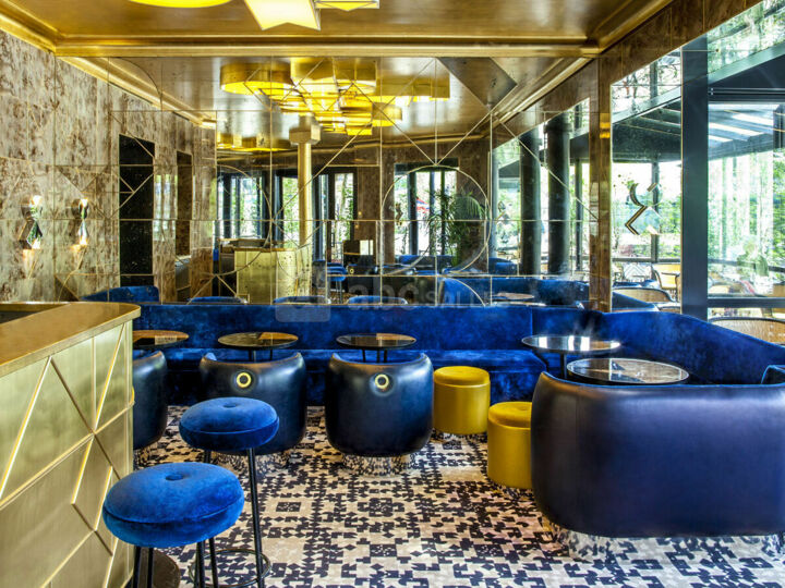 Le Café Français