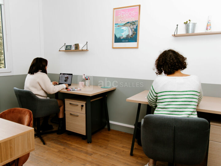 Bureau 1