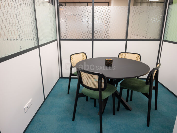 Salle Minimal