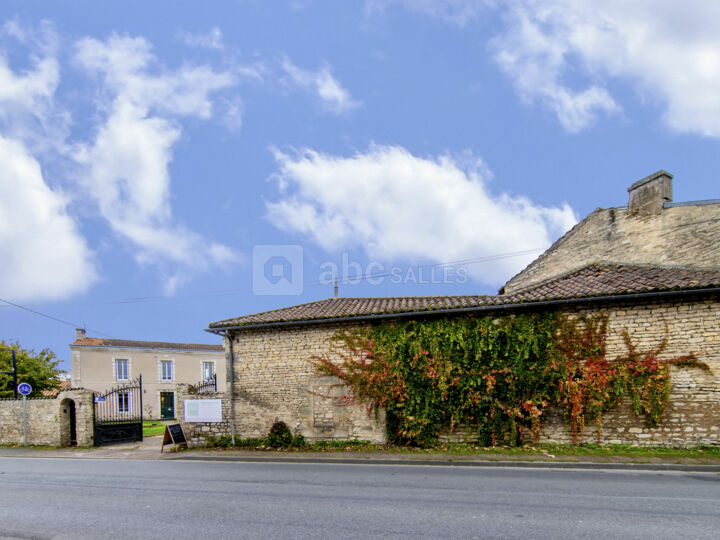 Comme À la Maison